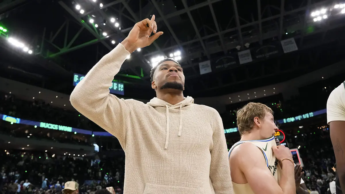 2026-04-11T030113Z_64563170_MT1USATODAY28704982_RTRMADP_3_NBA-BROOKLYN-NETS-AT-MILWAUKEE-BUCKS