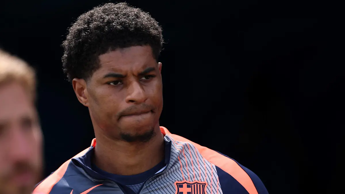 2026-04-25T141651Z_2109758825_UP1EM4P13O0UT_RTRMADP_3_SOCCER-SPAIN-GET-BAR