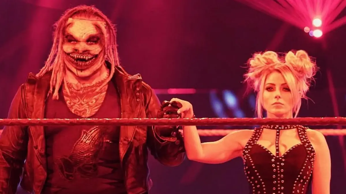 Alexa Bliss y The Fiend