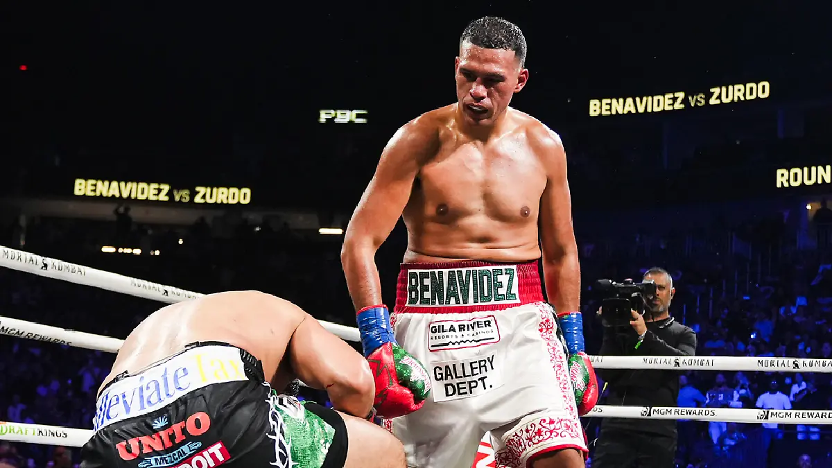 David Benavidez derrotó al Zurdo Ramírez