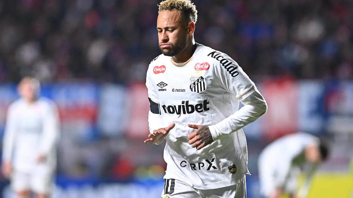 2026-04-28T231003Z_1330242315_UP1EM4S1SCQFG_RTRMADP_3_SOCCER-SUDAMERICANA-SLO-SAN