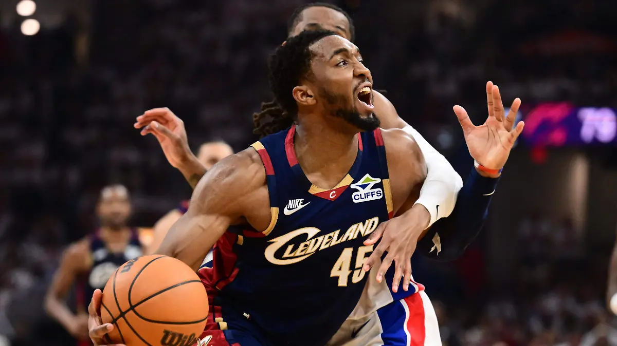 2026-05-09T222925Z_1434373057_MT1USATODAY28918079_RTRMADP_3_NBA-PLAYOFFS-DETROIT-PISTONS-AT-CLEVELAND-CAVALIERS