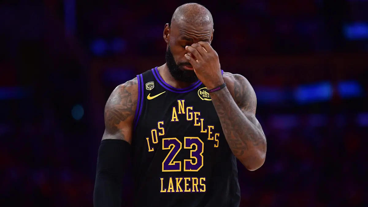 2026-05-12T041046Z_947579626_MT1USATODAY28932949_RTRMADP_3_NBA-PLAYOFFS-OKLAHOMA-CITY-THUNDER-AT-LOS-ANGELES-LAKERS