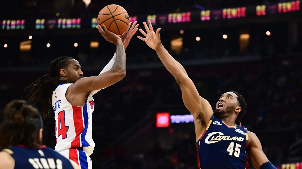 2026-05-16T020744Z_2124314263_MT1USATODAY28968708_RTRMADP_3_NBA-PLAYOFFS-DETROIT-PISTONS-AT-CLEVELAND-CAVALIERS