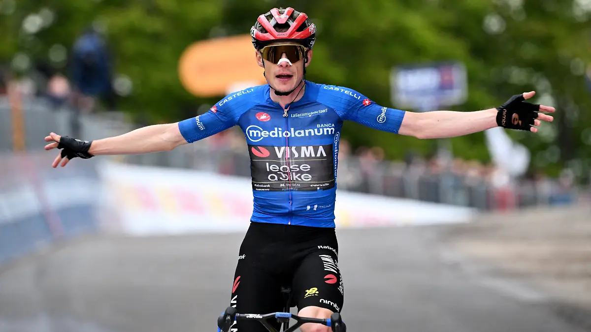 Jonas Vingegaard en la etapa 9 del Giro de Italia