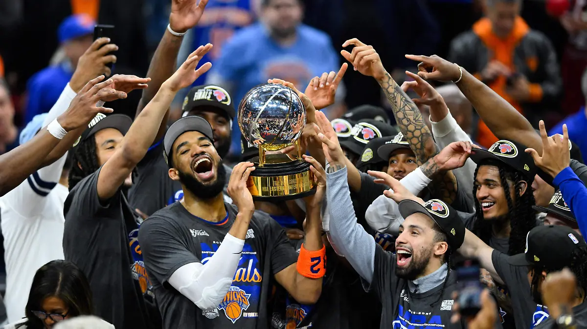 2026-05-26T082216Z_2117021068_29054969_RTRMADP_3_BASKETBALL-NBA-CLE-NYK