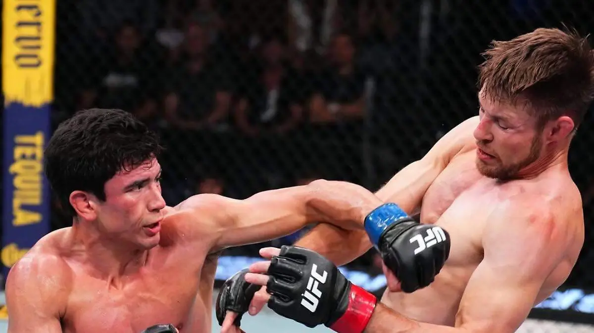 Lo rinde! thugnasty_ufc 👀#UFCVegas118 - En vivo por @paramountplusdeportes