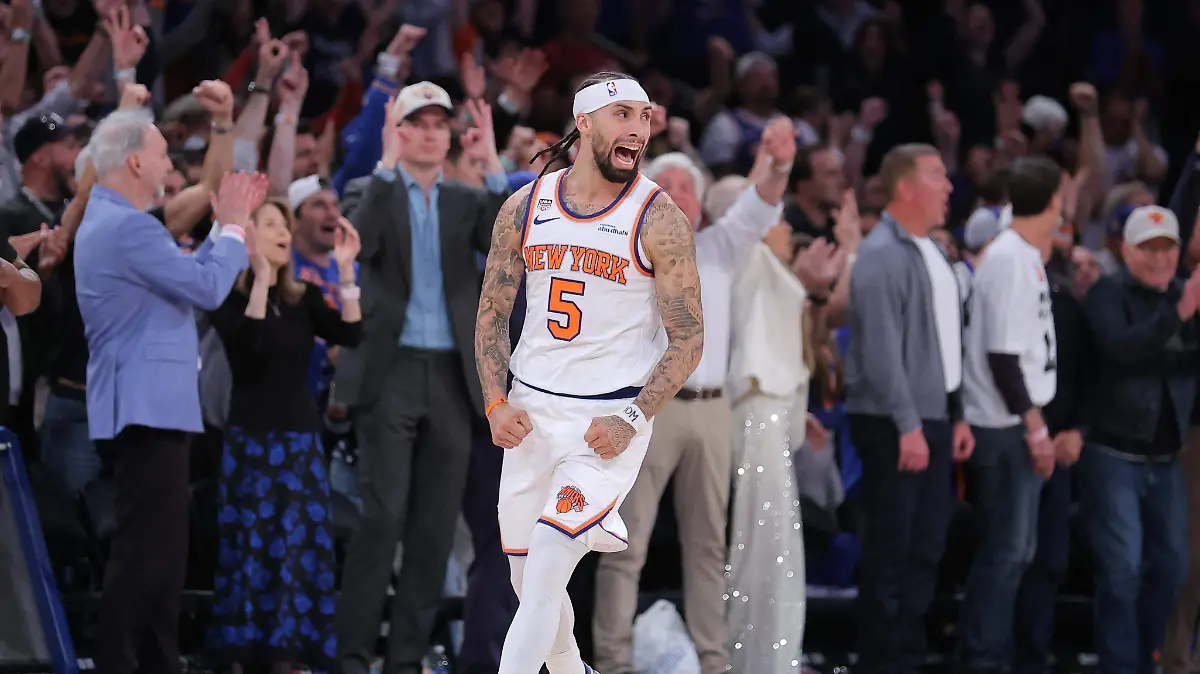 2026-06-11T033730Z_8891381_MT1USATODAY29171763_RTRMADP_3_NBA-FINALS-SAN-ANTONIO-SPURS-AT-NEW-YORK-KNICKS