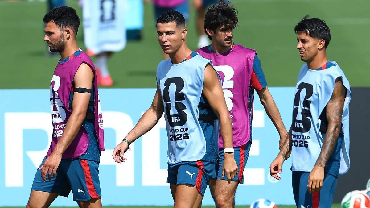 2026-06-16T140650Z_1904141249_UP1EM6G137DKR_RTRMADP_3_SOCCER-WORLDCUP-POR-COD-PREVIEW