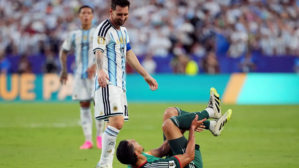 2026-06-17T013908Z_1531726793_UP1EM6H04L7WD_RTRMADP_3_SOCCER-WORLDCUP-ARG-DZA
