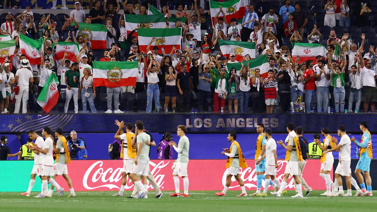 2026-06-19T113857Z_352334382_RC2JULA12JV9_RTRMADP_3_SOCCER-WORLD-CUP-IRN-TRAVEL