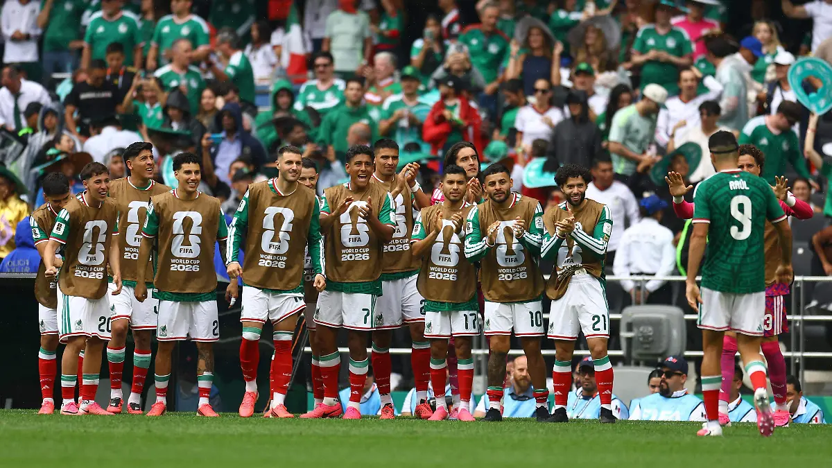 2026-06-11T203809Z_1625569953_UP1EM6B1LBJSR_RTRMADP_3_SOCCER-WORLDCUP-MEX-ZAF