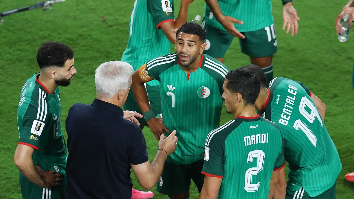 2026-06-17T023847Z_2062430996_UP1EM6H07CM05_RTRMADP_3_SOCCER-WORLDCUP-ARG-DZA