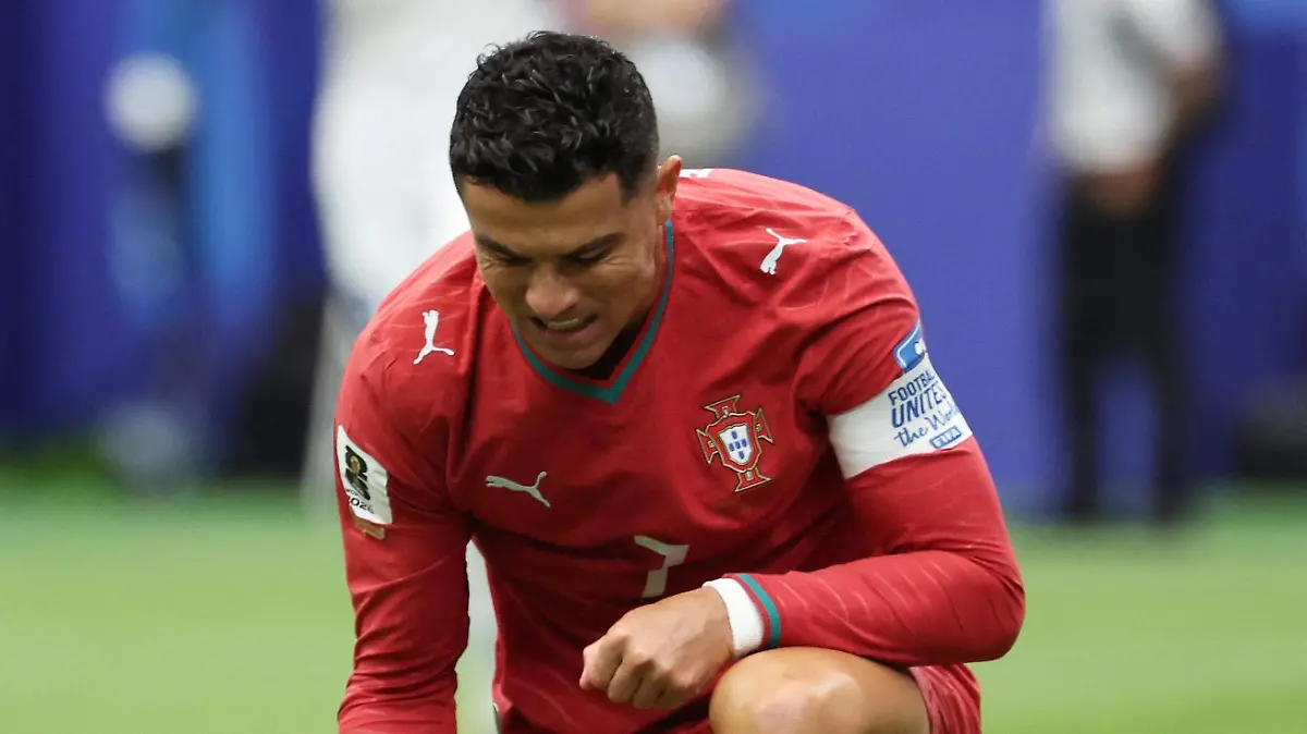 2026-06-23T170555Z_583169453_UP1EM6N1BHU32_RTRMADP_3_SOCCER-WORLDCUP-POR-UZB