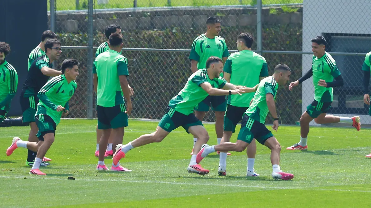 230626 Entrenamiento Selección Mexicana OFR