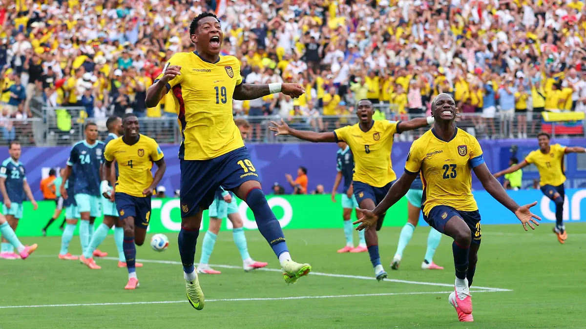 2026-06-25T214253Z_1029307240_UP1EM6P1OBGJJ_RTRMADP_3_SOCCER-WORLDCUP-ECU-GER