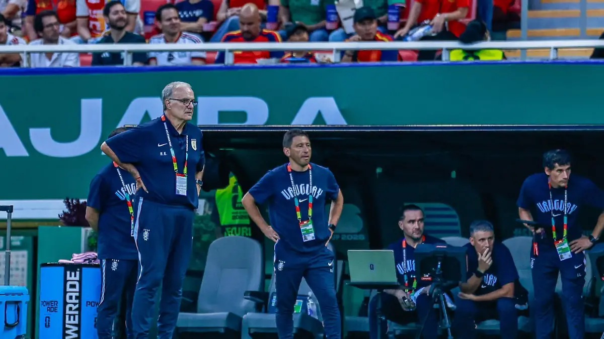 Marcelo Bielsa durante el Uruguay vs España
