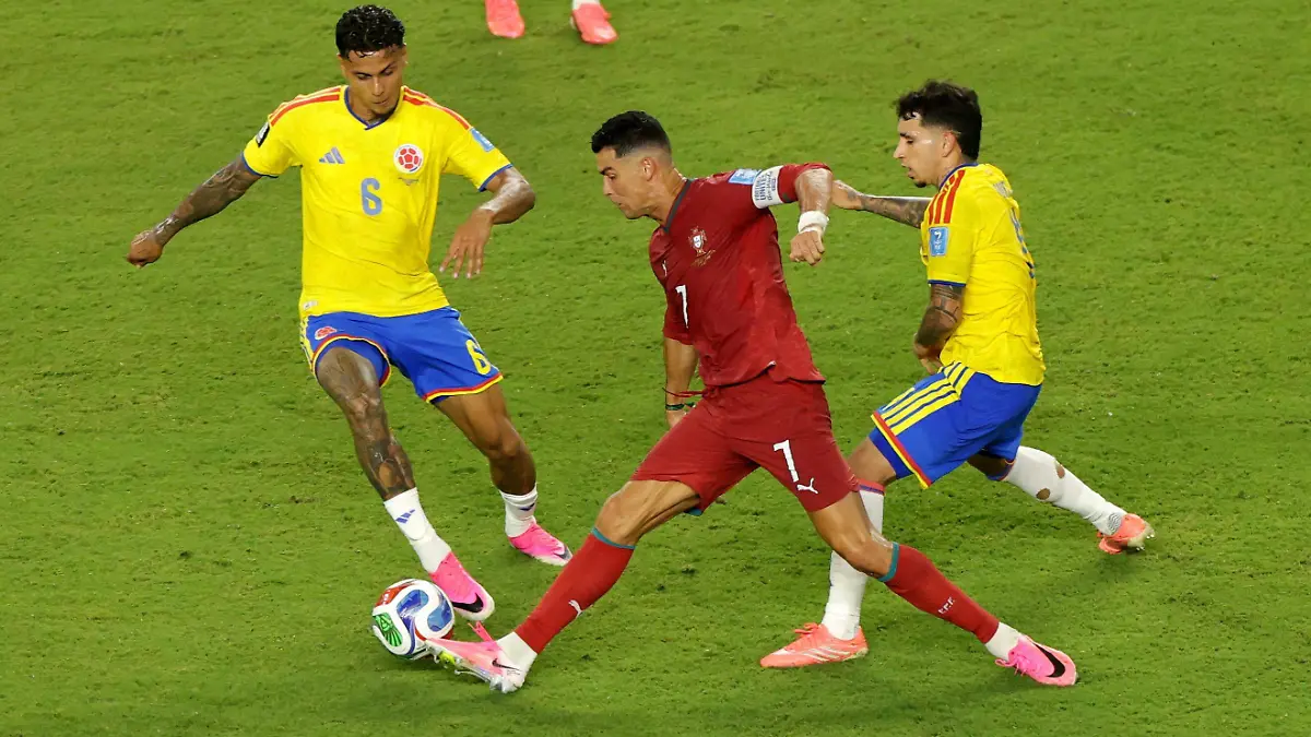 2026-06-28T010921Z_1500874279_UP1EM6S037K1J_RTRMADP_3_SOCCER-WORLDCUP-COL-POR