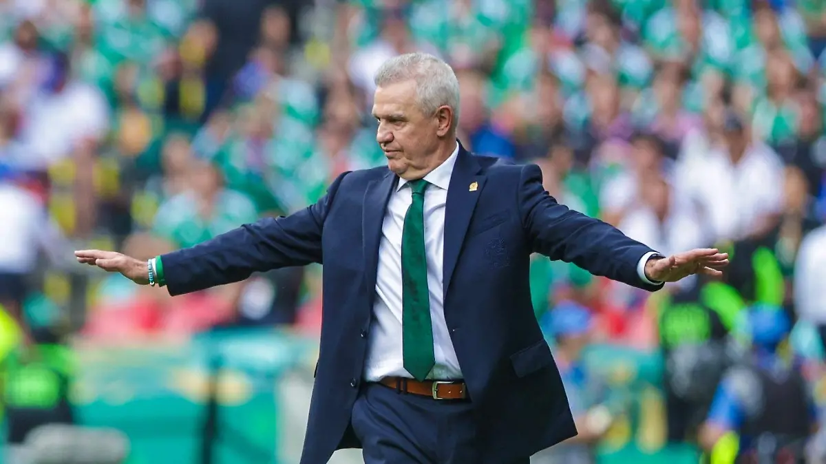 110626 Javier Aguirre OFR 
