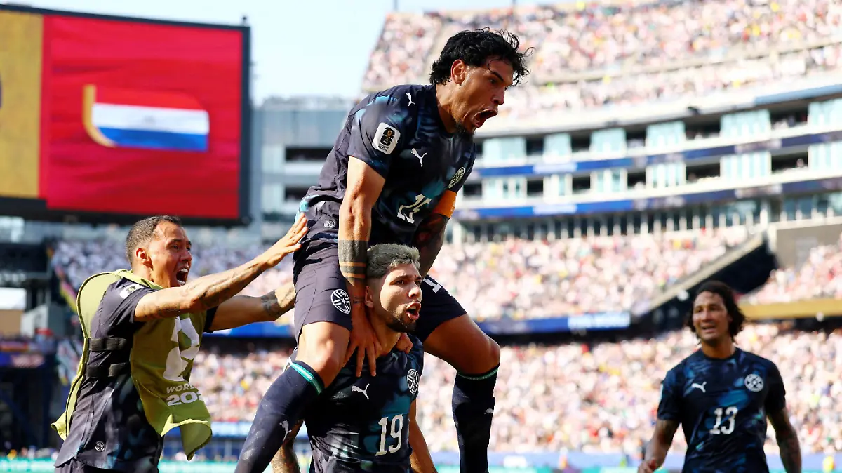 2026-06-29T212359Z_257580095_UP1EM6T1N7S47_RTRMADP_3_SOCCER-WORLDCUP-GER-PRY