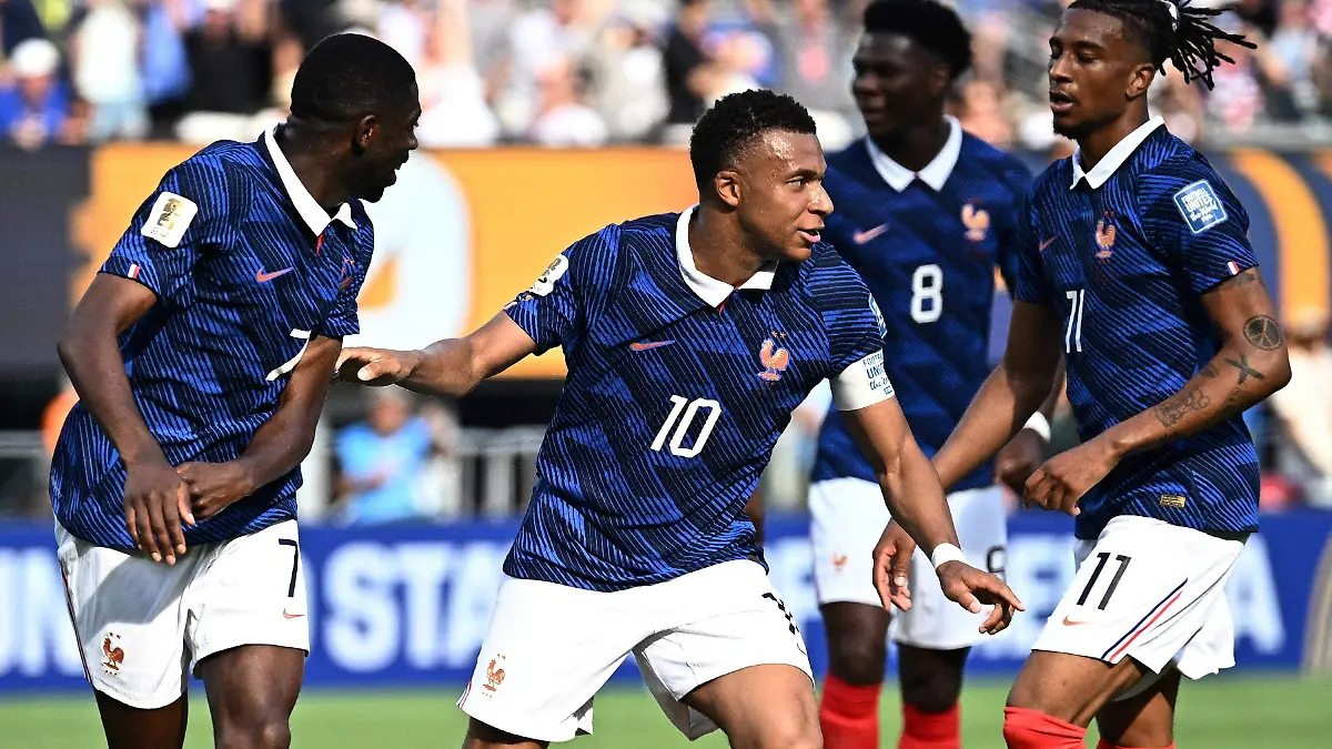 2026-06-30T222150Z_1538783438_UP1EM6U1ON4GN_RTRMADP_3_SOCCER-WORLDCUP-FRA-SWE
