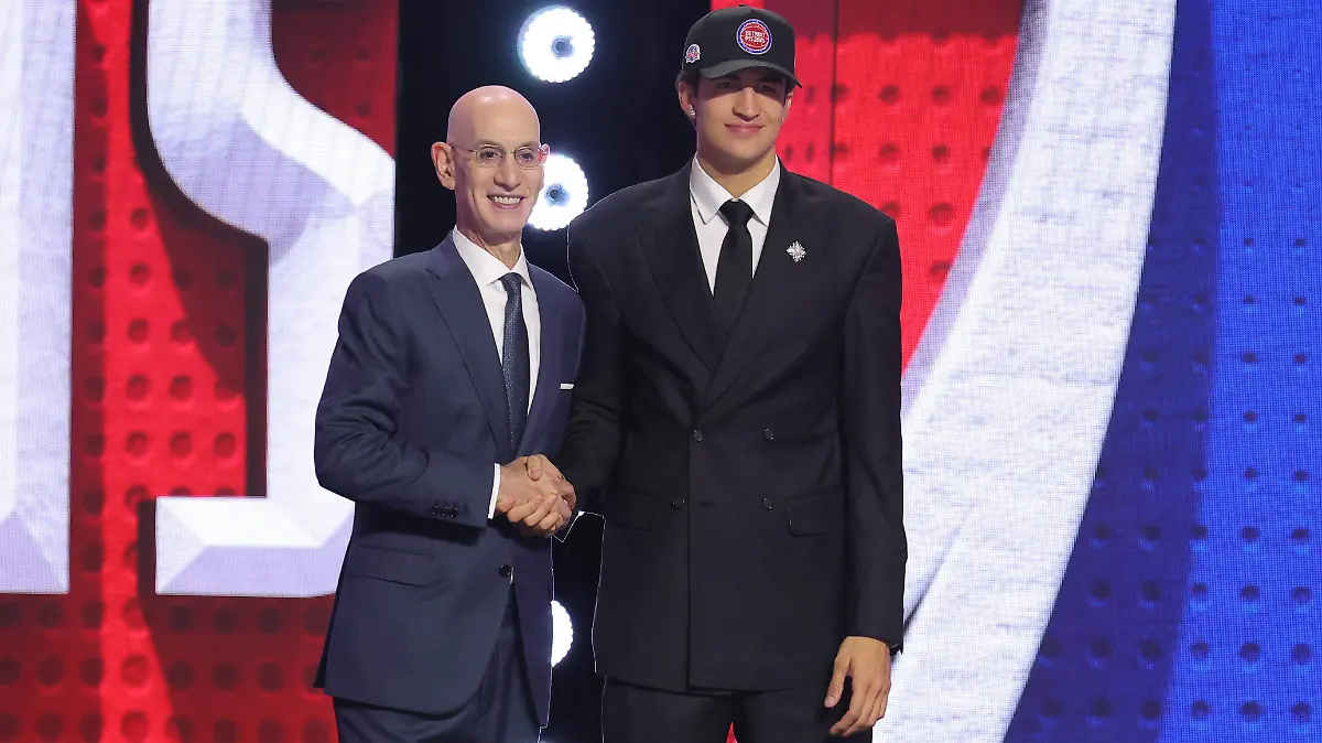 2026-06-24T024740Z_647020373_MT1USATODAY29256998_RTRMADP_3_NBA-DRAFT