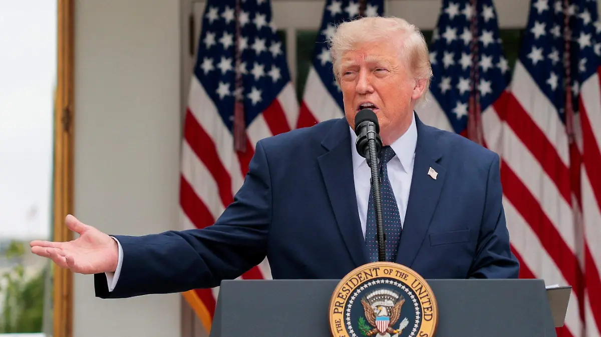 2026-07-06T161458Z_688944367_RC2G8MAUM667_RTRMADP_3_USA-TRUMP