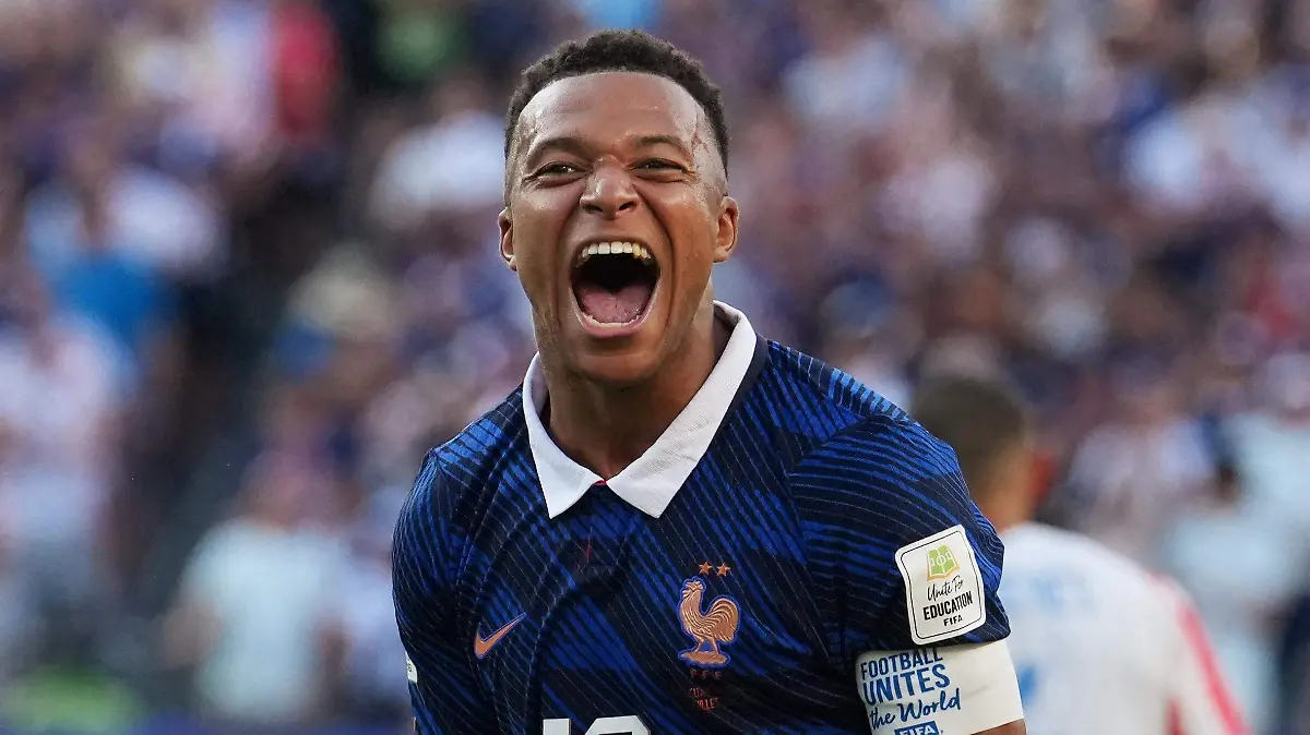 2026-07-04T231153Z_326553747_UP1EM741SFS5U_RTRMADP_3_SOCCER-WORLDCUP-PRY-FRA