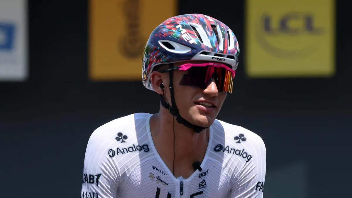 2026-07-08T115459Z_1046181346_UP1EM780X3L0I_RTRMADP_3_CYCLING-FRANCE