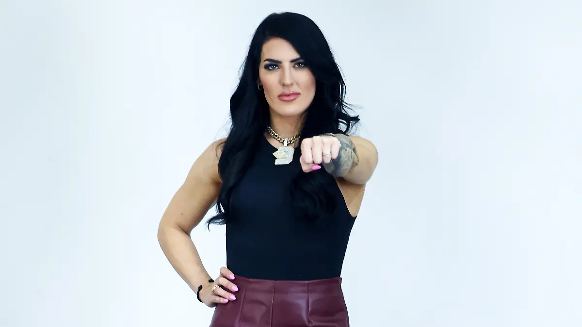 Tessa Blanchard reta a Persephone