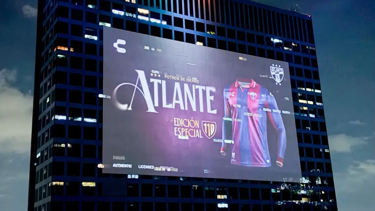 Atlante prwsento su nuevo jersey en el WTC