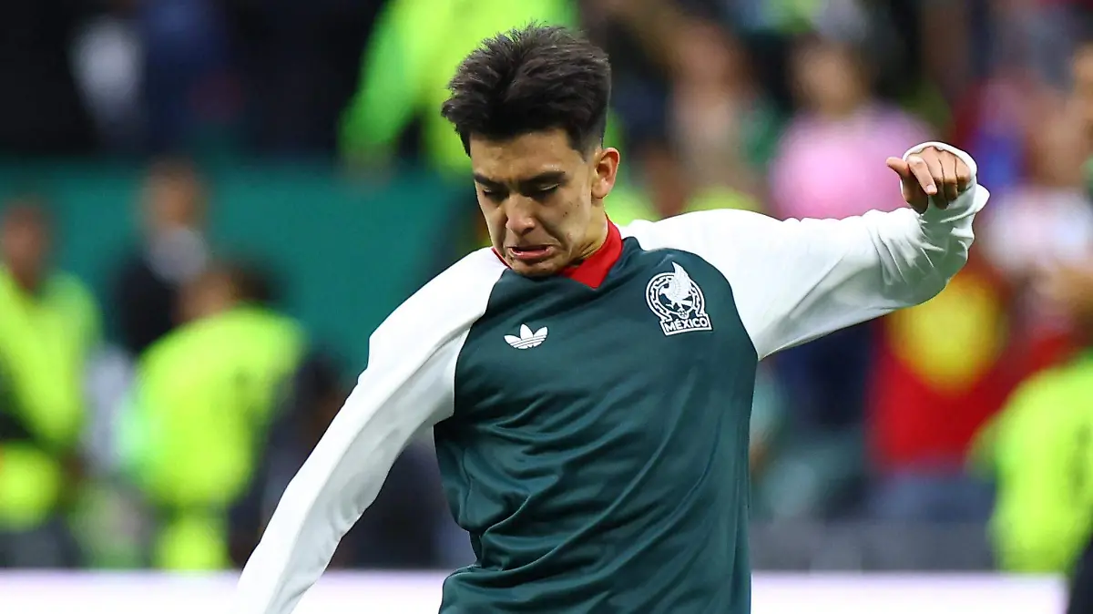 2026-06-25T004035Z_867570046_UP1EM6P01VMA1_RTRMADP_3_SOCCER-WORLDCUP-CZE-MEX