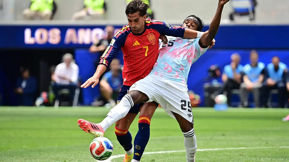 2026-07-10T202932Z_513872635_UP1EM7A1KX7LZ_RTRMADP_3_SOCCER-WORLDCUP-ESP-BEL