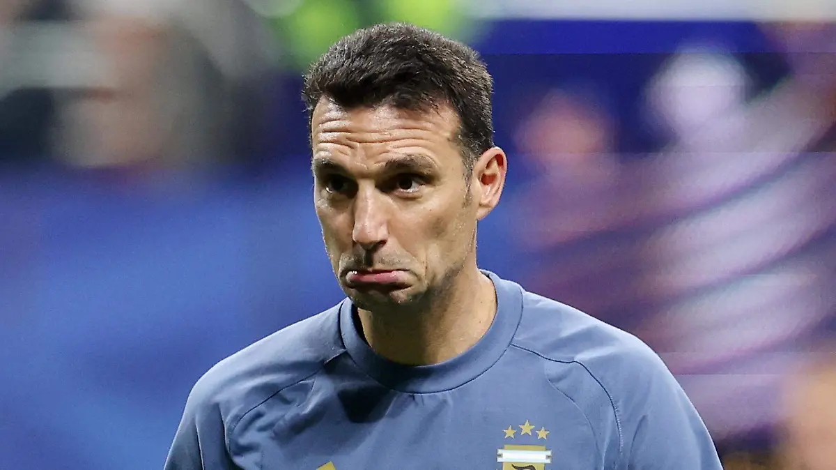 2026-07-15T195246Z_1711181632_UP1EM7F1J7W20_RTRMADP_3_SOCCER-WORLDCUP-ENG-ARG (1)