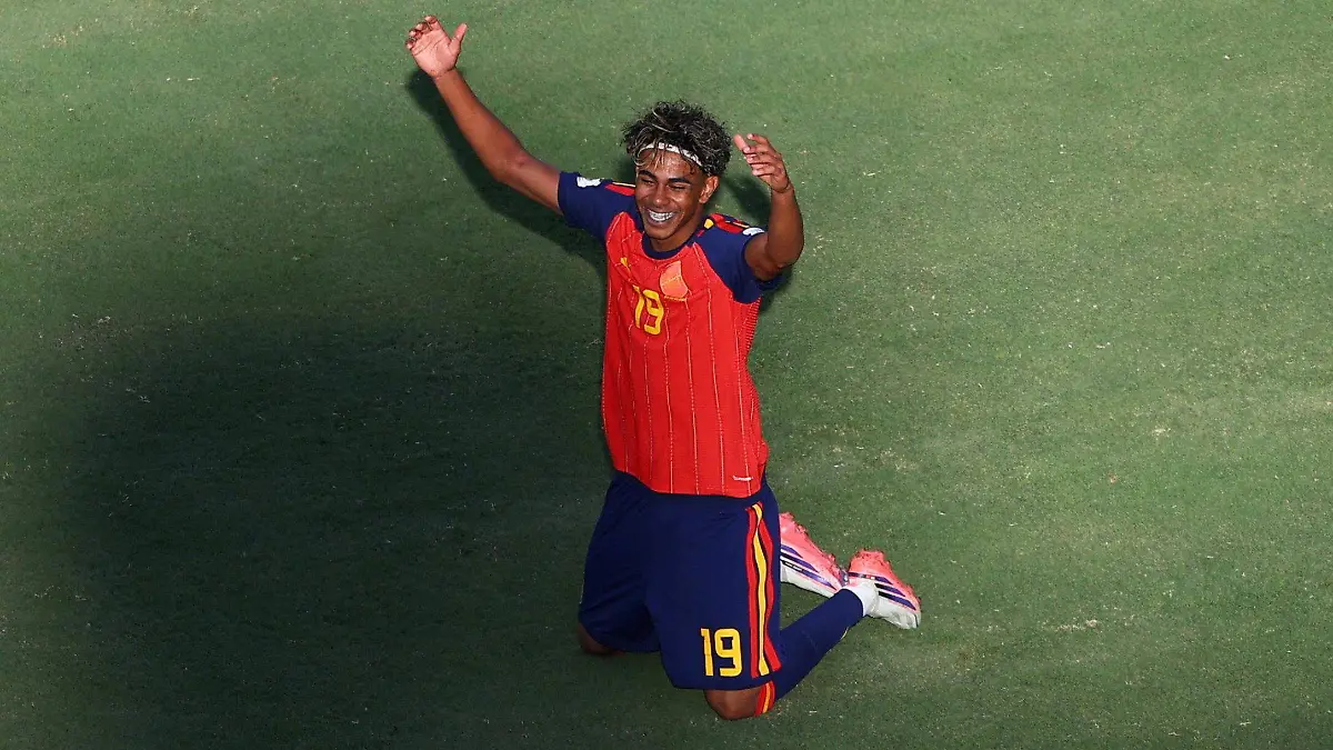 2026-07-19T220653Z_1638396827_UP1EM7J1PBE25_RTRMADP_3_SOCCER-WORLDCUP-ESP-ARG