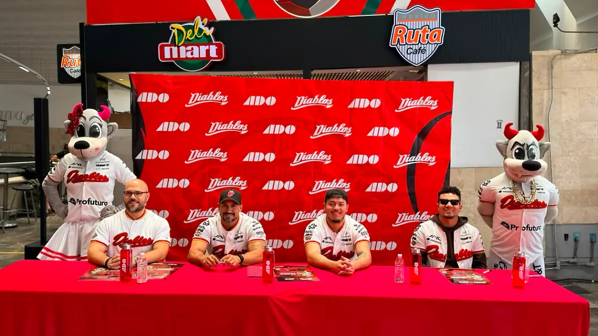 Diablos Rojos en firma de autógrafos