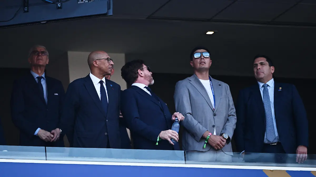 2026-07-04T213626Z_2141584008_UP1EM741O0PY2_RTRMADP_3_SOCCER-WORLDCUP-PRY-FRA