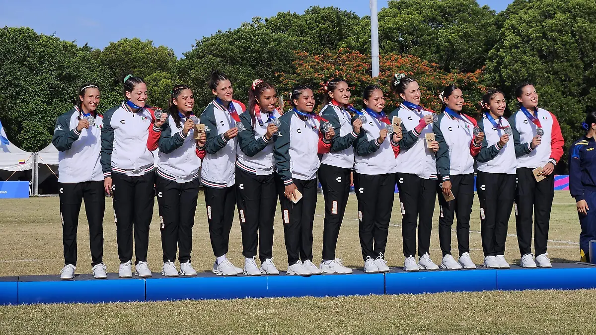 1. Las Serpientes ganan medalla de plata en Juegos Centroamericanos 2026