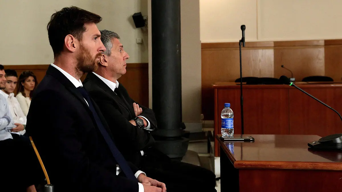 2026-08-08T142129Z_1604599809_RC2EUMAN048B_RTRMADP_3_SOCCER-ARGENTINA-MESSI