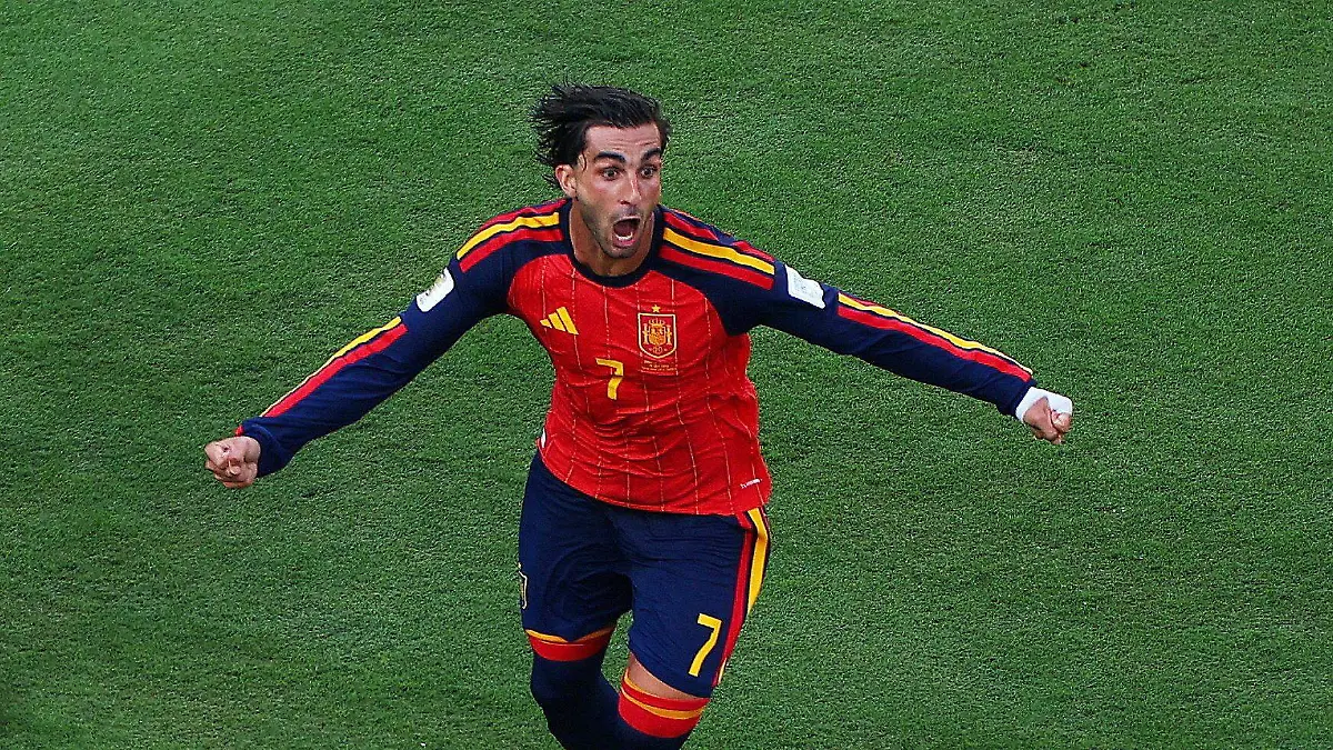 2026-07-19T220327Z_624702254_UP1EM7J1P2G0J_RTRMADP_3_SOCCER-WORLDCUP-ESP-ARG (1)