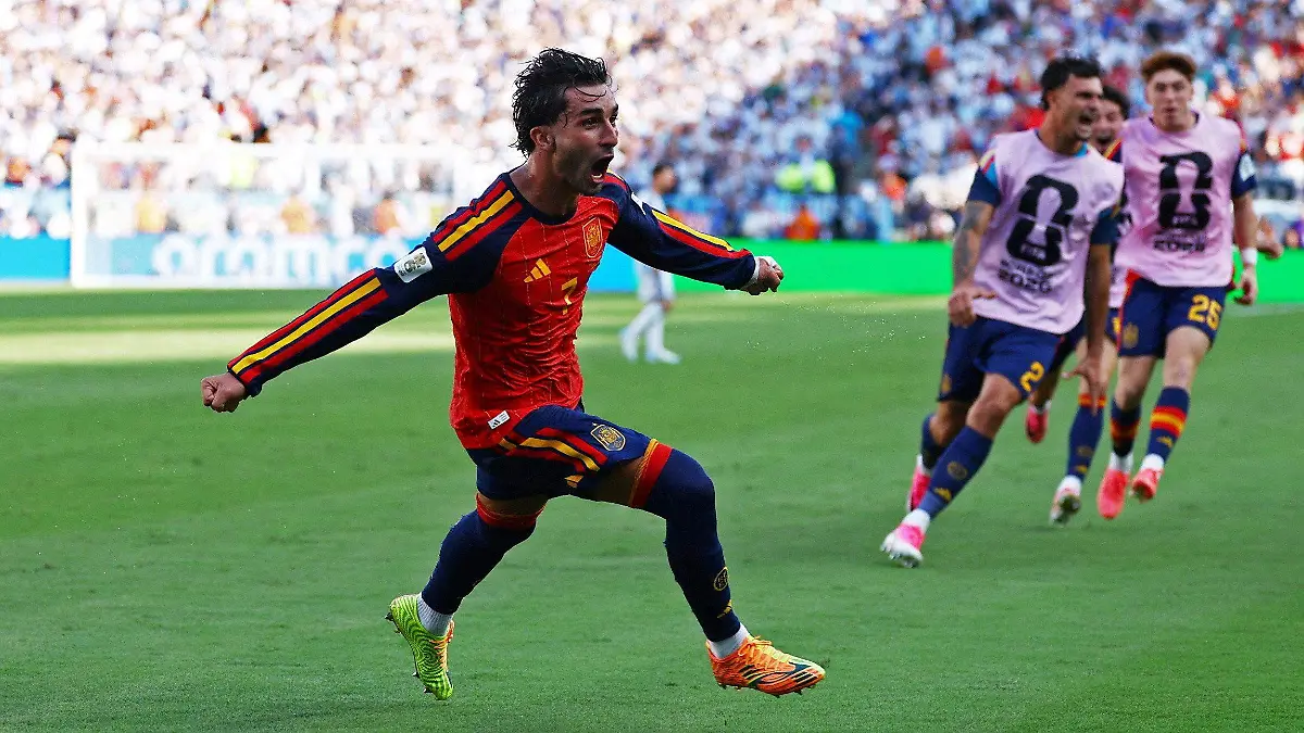 2026-07-19T215104Z_96925923_UP1EM7J1OFSVY_RTRMADP_3_SOCCER-WORLDCUP-ESP-ARG