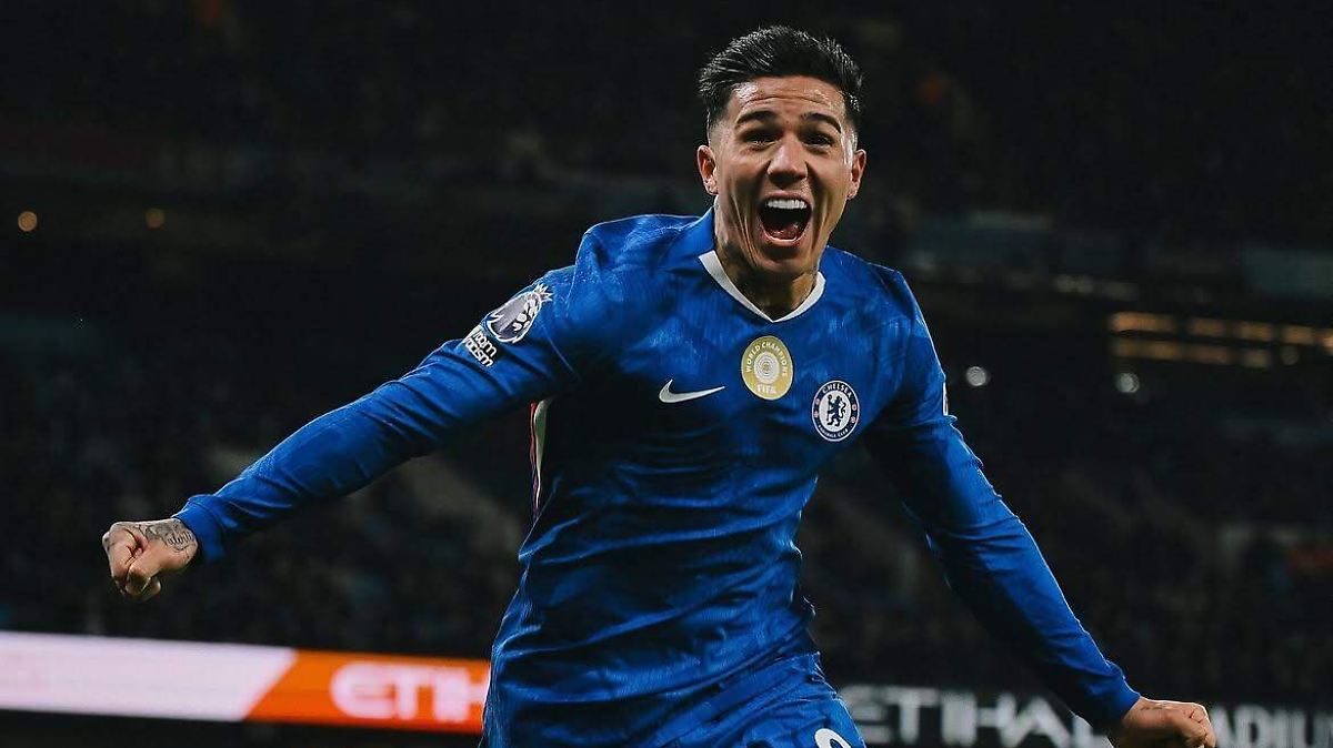 Cuerpo:

En el mundo del fútbol, las palabras de u