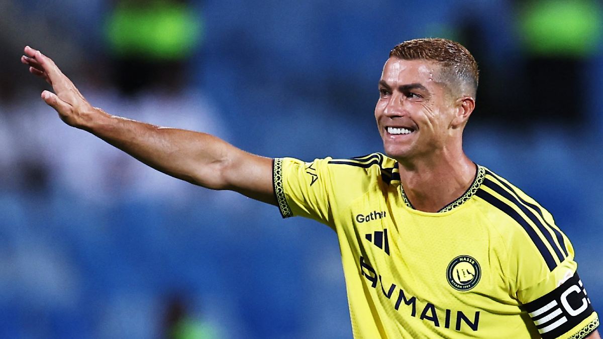 Título: CR7 despierta: gol, show y liderazgo en la