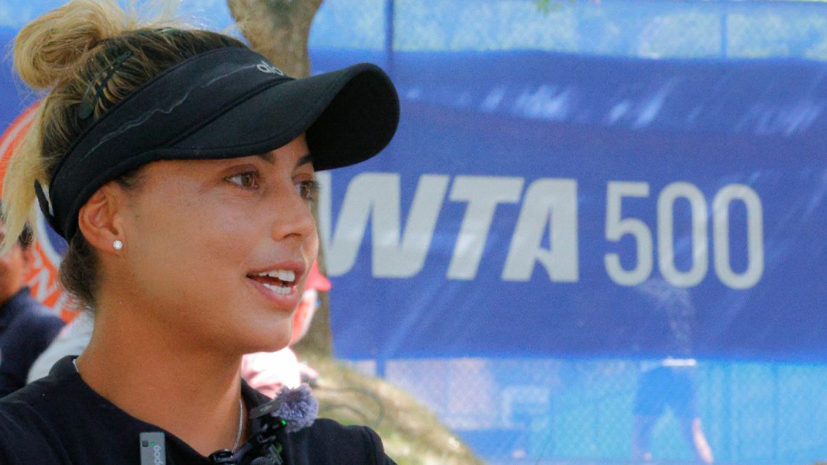 Renata Zarazúa no lo oculta: el tenis también pesa