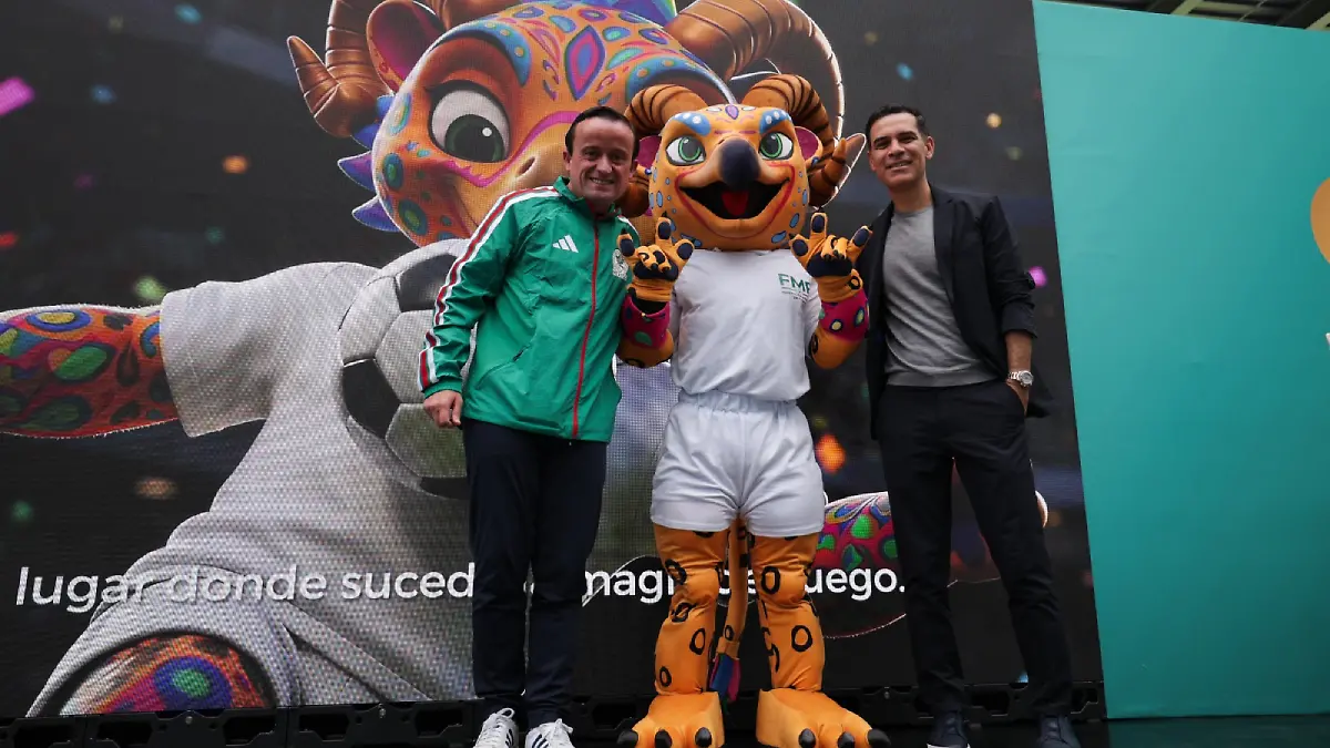 FMF cumple 99 años