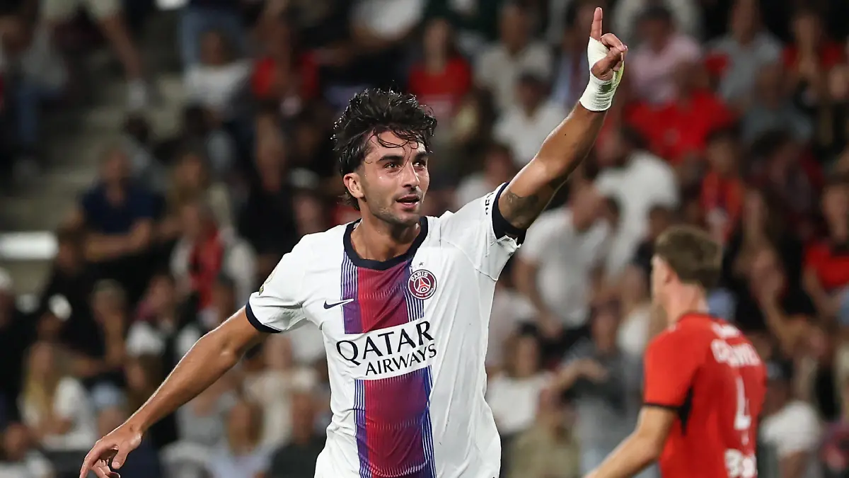 Gran debut de Ferrán Torres con el PSG