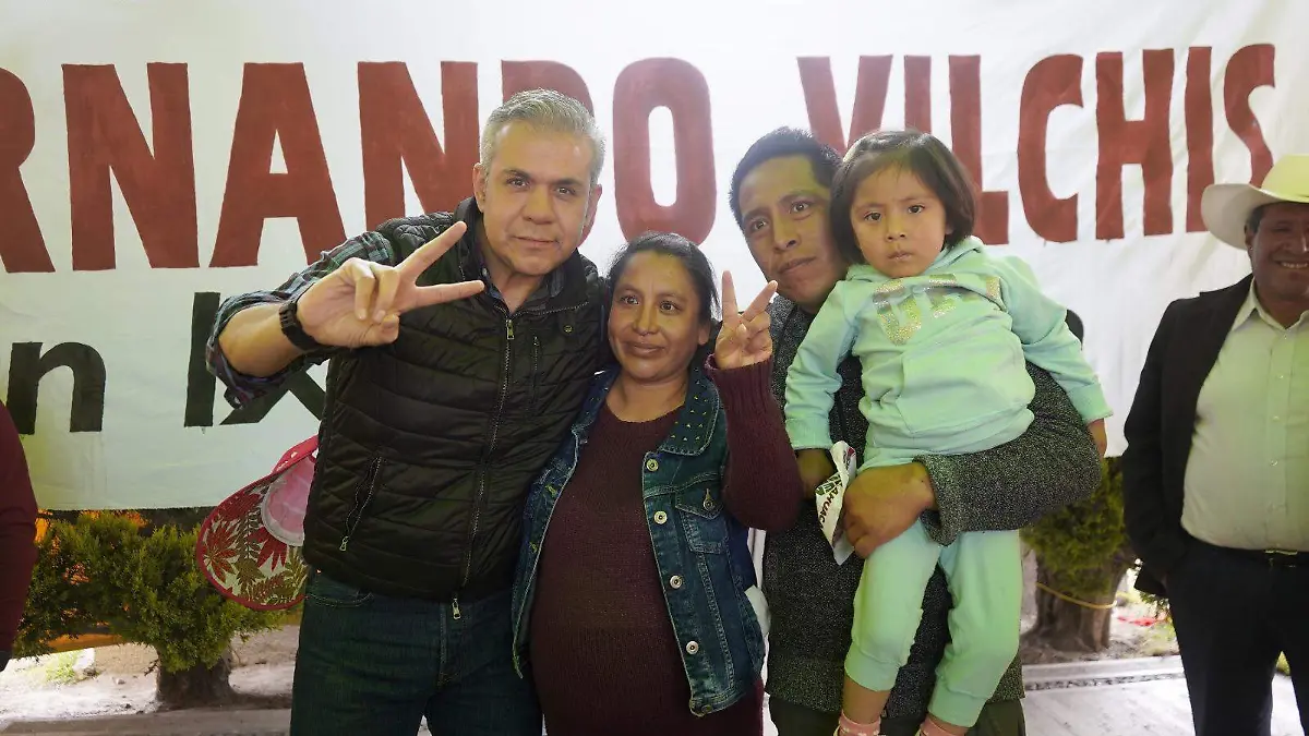 Fernando Vilchis se reúne con comunidades mazahuas del Edomex
