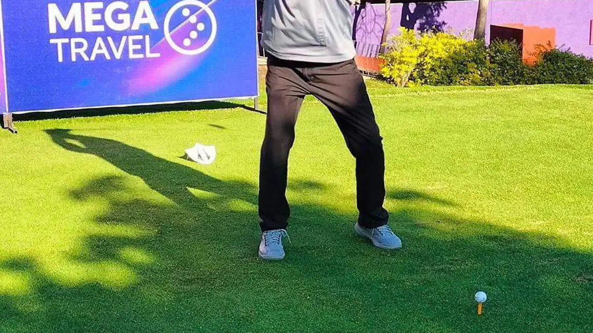 Guadalajara rinde homenaje al golf con Akron Fireball Experience
