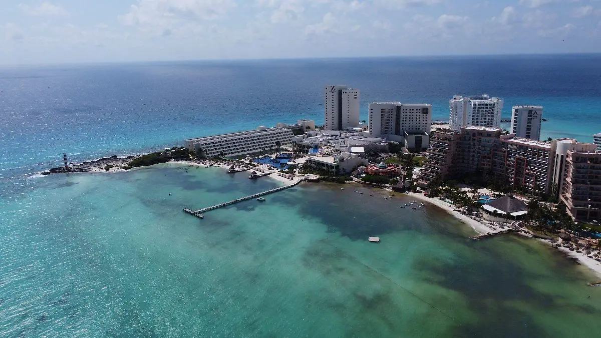 929923_Aérea Zona Hotelera Cancún-2_web