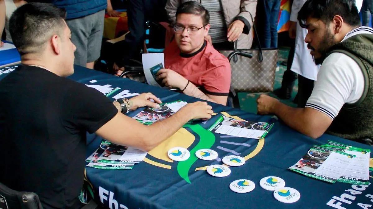 Alcaldía Coyoacán organizó la Primera Feria de Empleo para Personas con Discapacidad